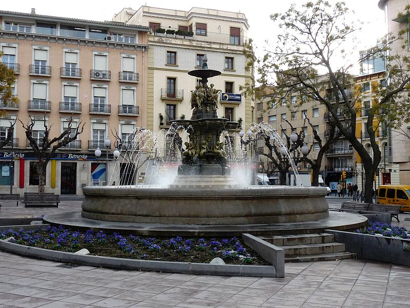 File:Huesca - Fuente de las Musas.jpg