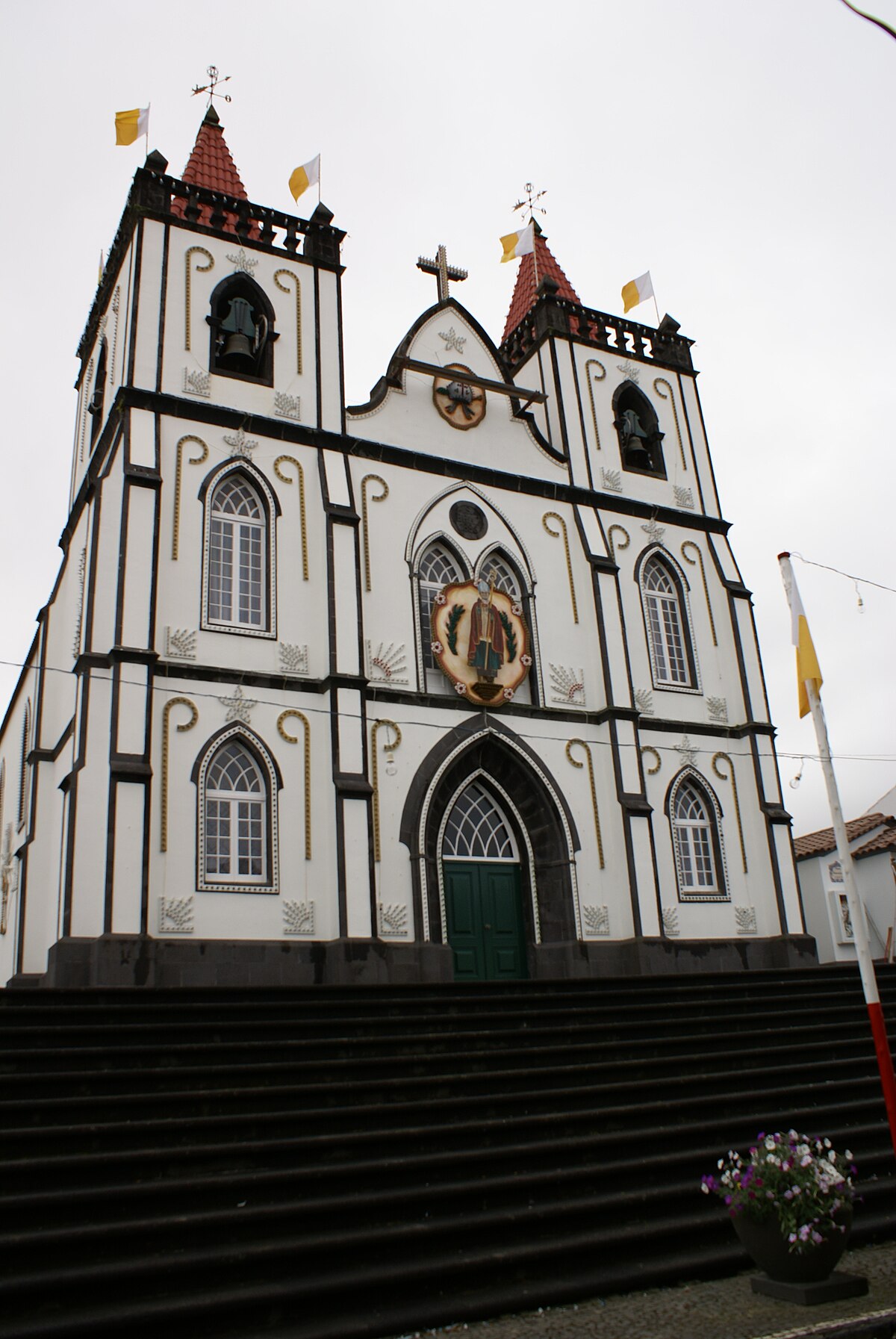 File:Igreja de São Brás, São Brás, Nordeste, ilha de São Miguel, Açores.JPG  - Wikimedia Commons