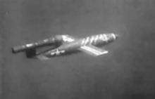In flight after air launch, 1944 JB-2 in flight test 1944.png