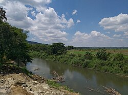 Jalaur River in San Enrique.jpg