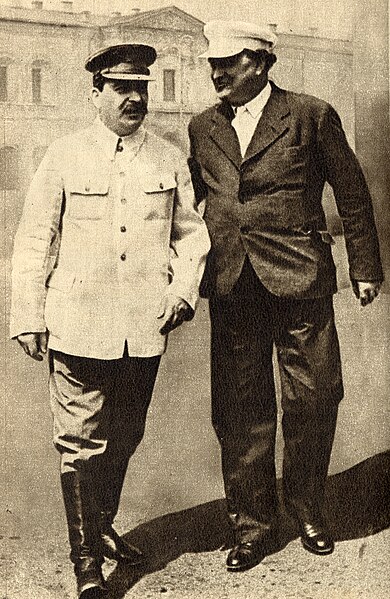 File:Joseph Stalin and Georgi Dimitrov, 1936.jpg