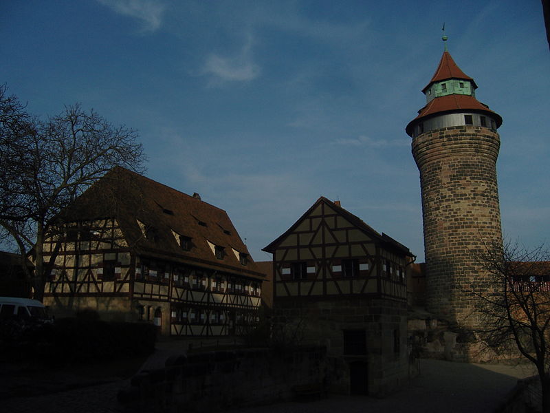 File:Kaiserburg nürnberg.JPG