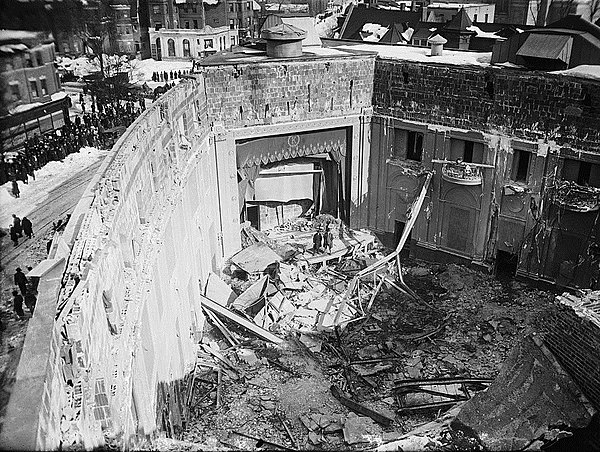 January 28, 1922: Collapse of the Knickerbocker movie theater in Washington kills 96 people