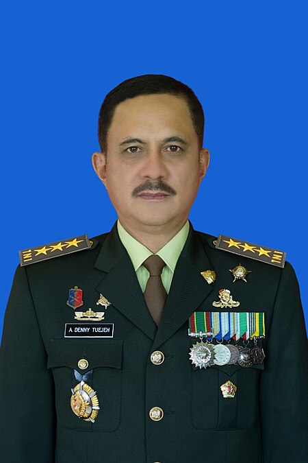 Fail:Letjen TNI Alfred Denny Djoike Tuejeh.jpg