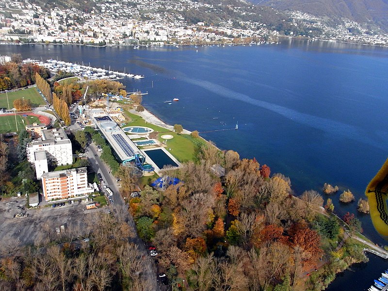 File:Lido - panoramio (1).jpg