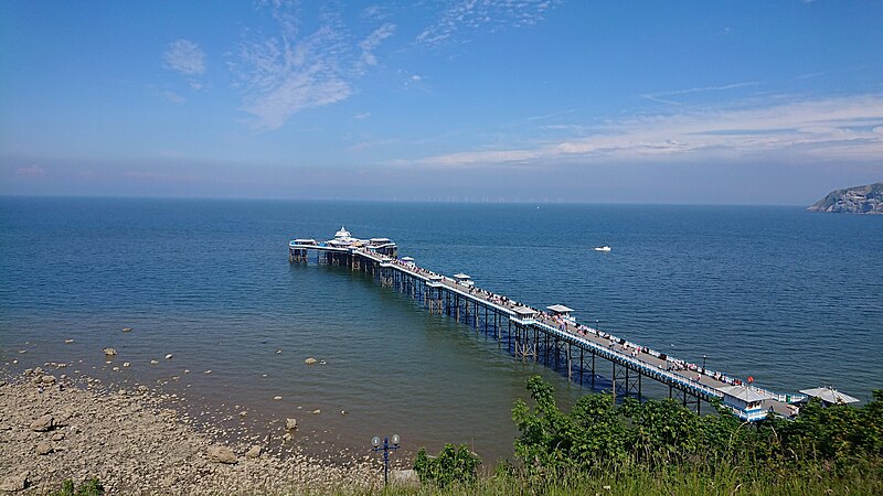 File:Llandudno Pier View.jpg