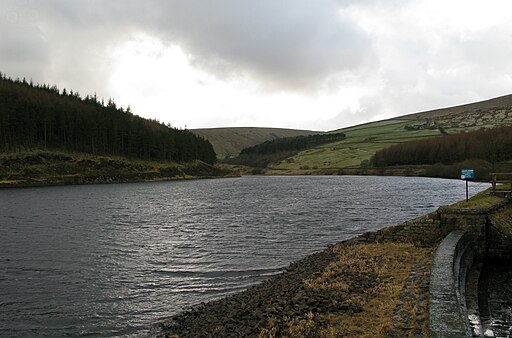 Lower Ogden Reservoir - geograph.org.uk - 2247765