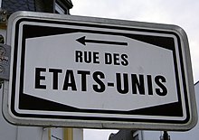 Street sign in Luxembourg showing Rue des Etats-Unis (United States Road) Luxembourg, rue des Etats-Unis - nom de rue.JPG