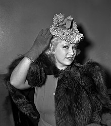 Mae West, 1940