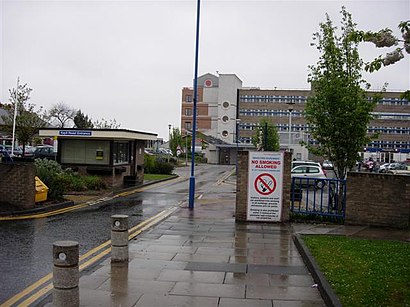 How to get to Sunderland Royal Hospital with public transport- About the place