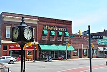 Calumet Avenue downtown Chesterton Main Street Bldg Chesterton IN 2012.jpg