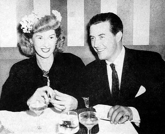 Mal and Ray Milland at a Hollywood nightclub in 1942