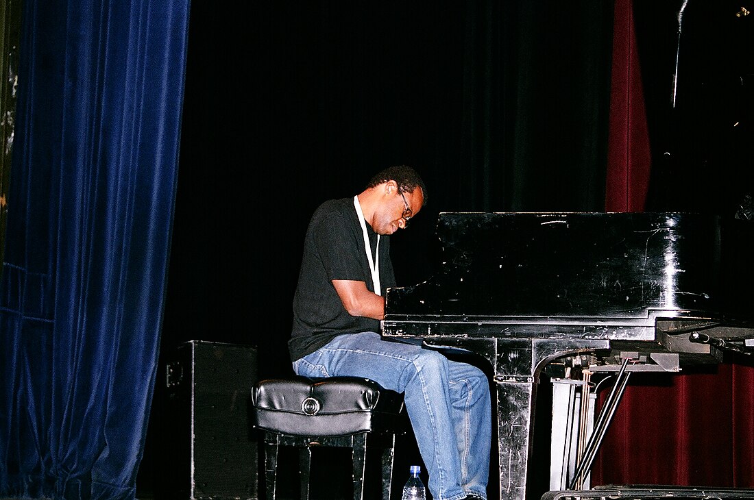 Matthew Shipp