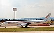 McDonnell Douglas DC-8-62 de EgyptAir en el aeropuerto de Orly en 1989.