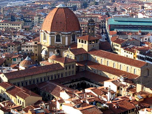 Biblioteca Medicea Laurenziana. Basilica di San Lorenzo, visto dal campanile di Giotto, Firenze