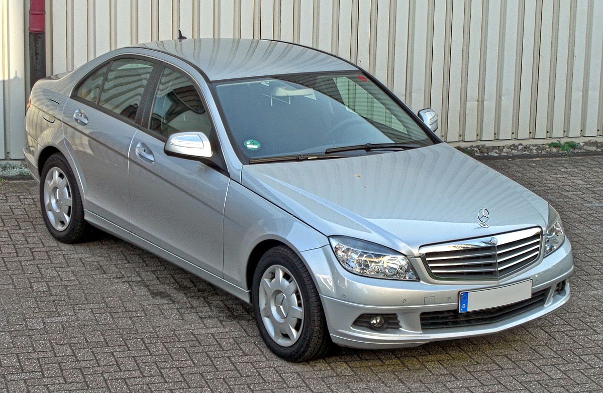 File:Mercedes C-Klasse W204 Classic front.jpg - Wikipedia