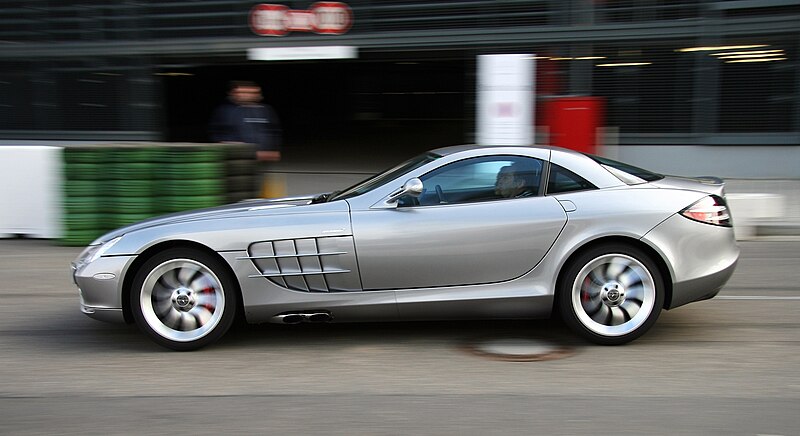 File:Mercedes SLR C199 2007 amk edit2.jpg