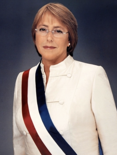 File:MichelleBachelet2006Official.png