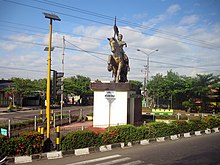 Statue équestre de Nyi Ageng Serang à Yogyakarta.