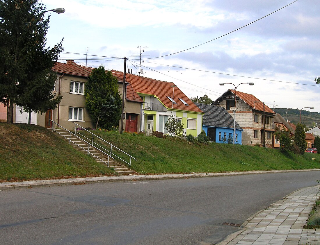 Němčičky (lungsod sa Nasod nga Czech, lat 48,94, long 16,82)