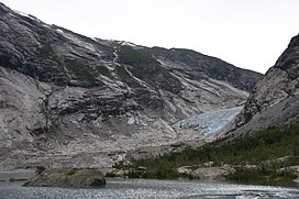 Nigardsbreen iyul 2019.jpg