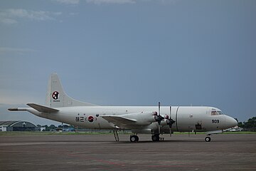 A ROKN P-3 Orion taking part in searching for Indonesia AirAsia Flight 8501