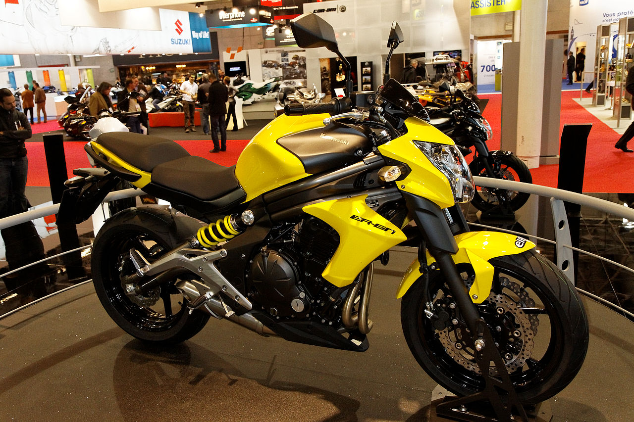 lån Komprimere Etablere File:Paris - Salon de la moto 2011 - Kawasaki - ER-6N - 005.jpg - Wikimedia  Commons