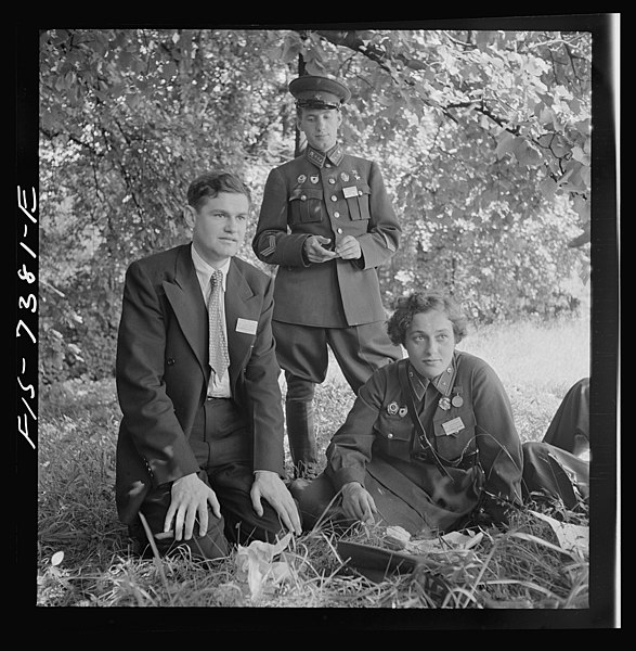 File:Pavlichenko in the US with two other delegates, 1942.jpg