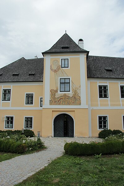 File:Petzenkirchen 6328.JPG