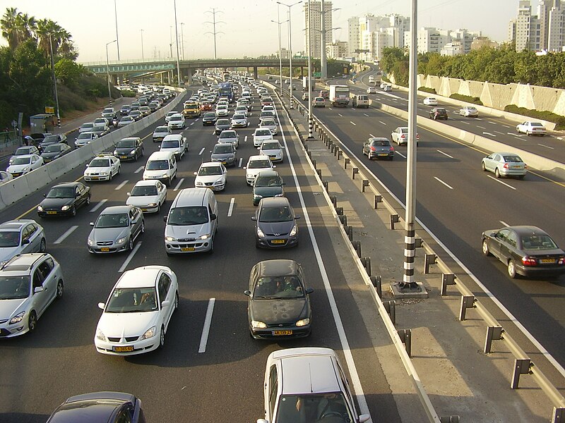 File:PikiWiki Israel 15913 Traffic Jam in Geha road.JPG