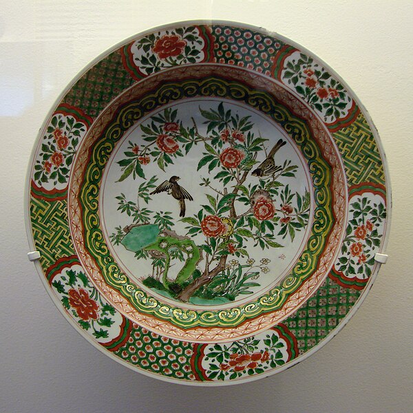 Файл:Porcelaine chinoise Guimet 271101.jpg