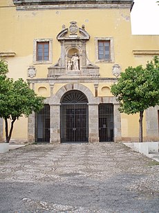 Portada principal de la iglesia de San Cayetano de Córdoba.JPG