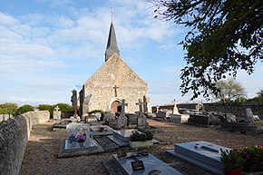 Puiseux église Sainte-Madeleine cimetière Eure-et-Loir France.jpg
