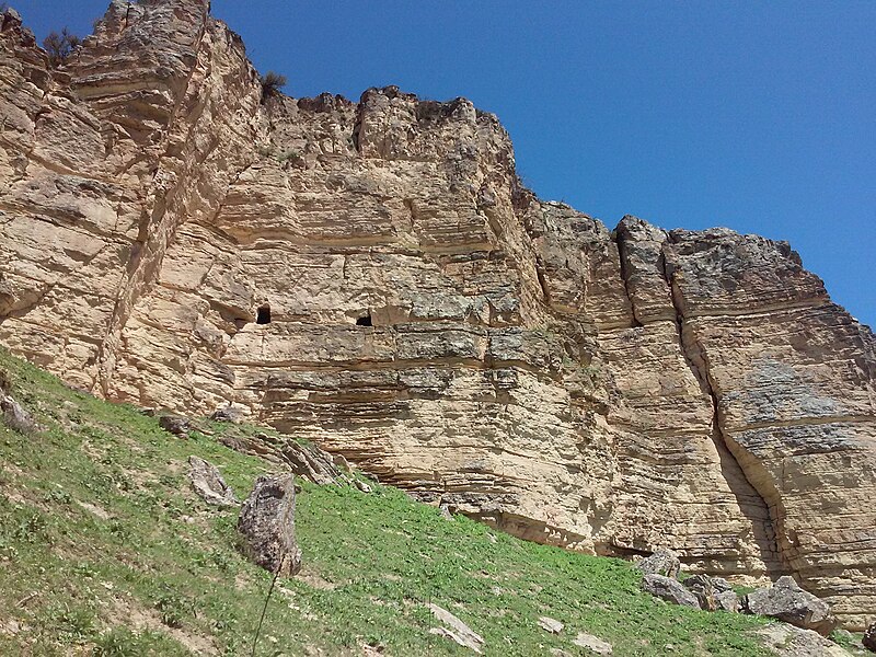 File:Qazanfar caves.jpg