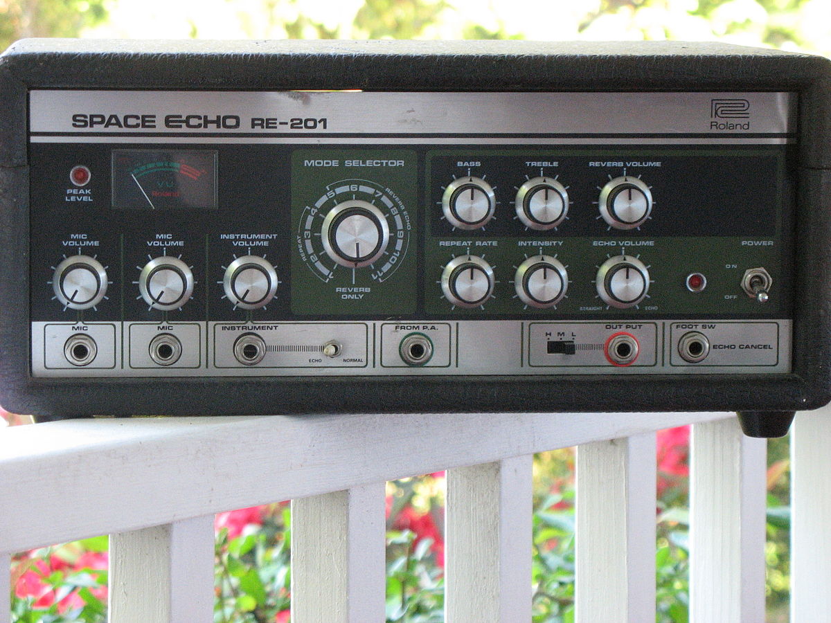 Roland Space Echo - Wikipedia