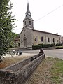 Église Saint-Pierre-aux-Liens de Rampont et fontaine-abreuvoir.