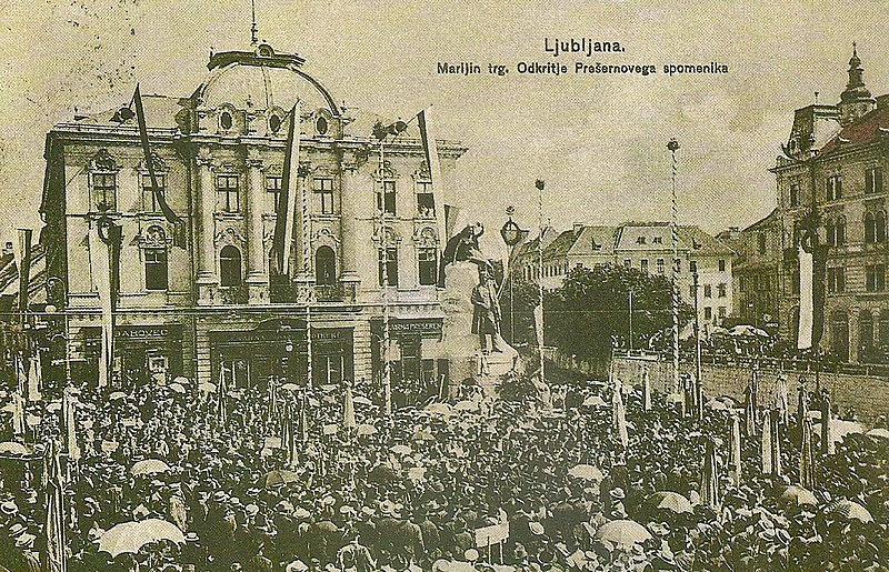 File:Razglednica Marijinega trga 1905.jpg