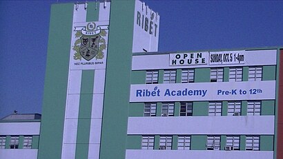 How to get to Ribet Academy with public transit - About the place