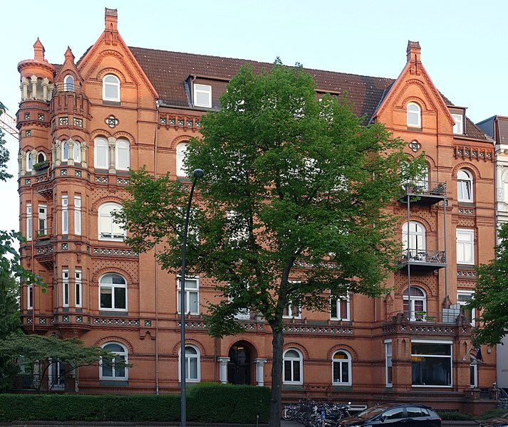 File:Rothenbaumchaussee 1 (Hamburg Rotherbaum).jpg