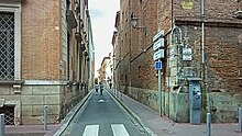 Rue Saint-Jean (Toulouse) - Vue de la Rue de la Dalbade.jpg