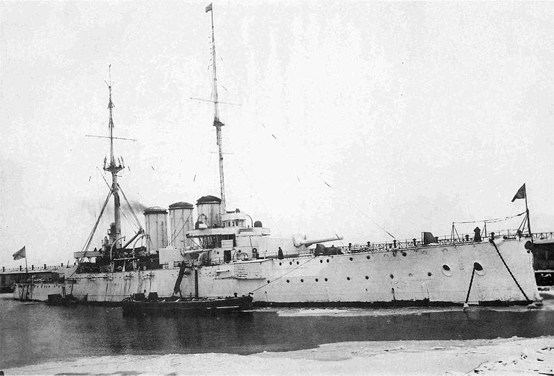 File:Ryurik1915-1916Reval.jpg