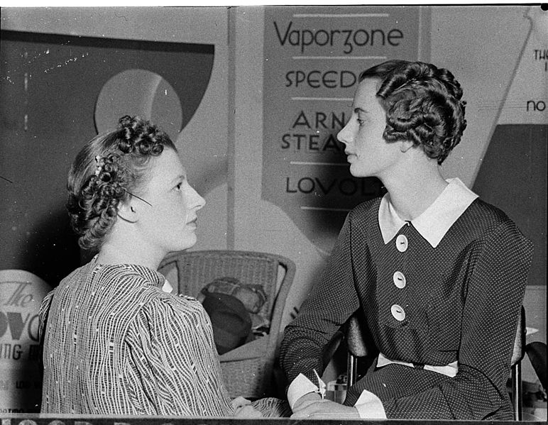 File:SLNSW 36043 Hairdressing competition at the Hairdressing Health and Beauty Culture Exhibition at Sydney Town Hall.jpg