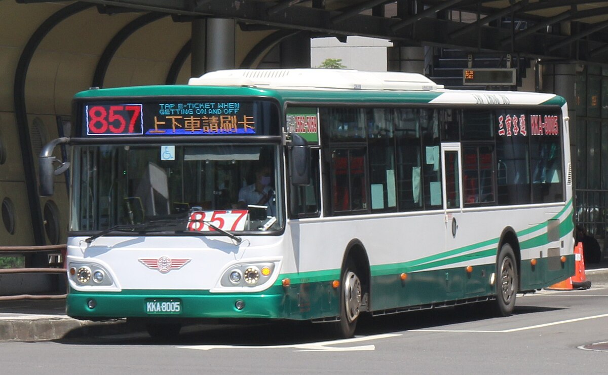 公車 857