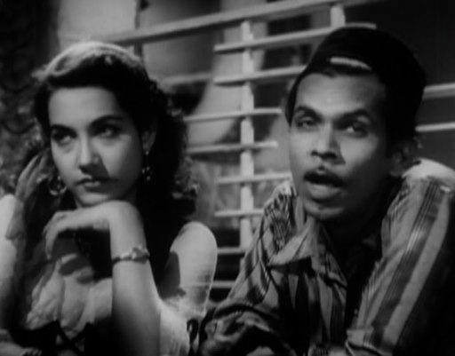 Shakila et Johnny Walker dans Aar Paar (1954)