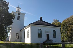 Skogs kyrka i september 2011