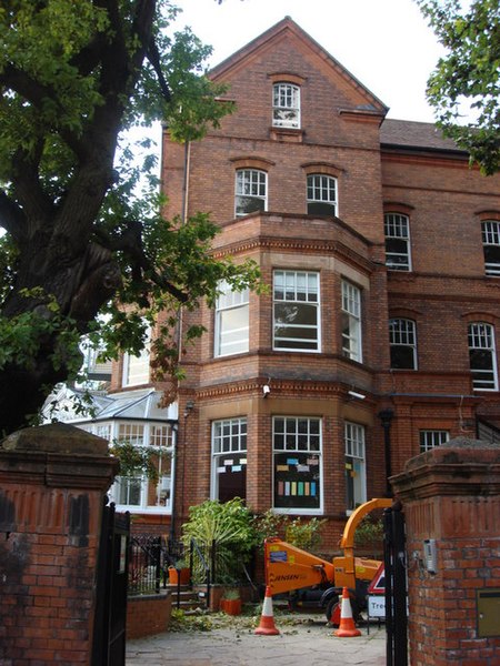 File:St Christopher's School - geograph.org.uk - 541768.jpg