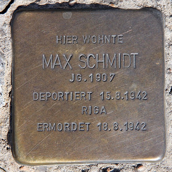 File:Stolperstein Lichtenberger Str 40 (Frhai) Max Schmidt.JPG