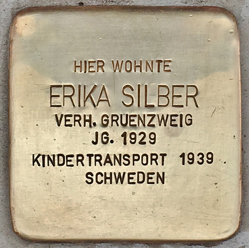 Stolperstein für Erika Silber 2 (Graz).jpg