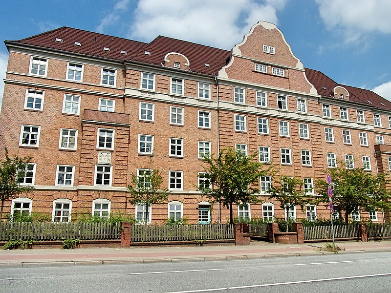 File:Stresemannstraße 303 HH- Bahrenfeld.jpg