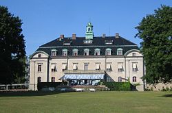 Swedish castle Örenäs.JPG